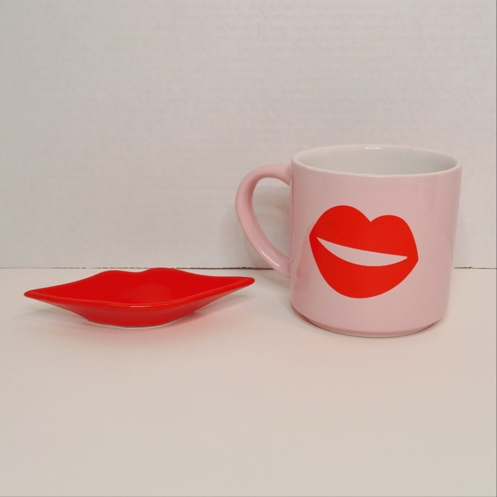 Red Lips Large Pink Coffee Mug Cup and Bonus Lips Trinket Dish